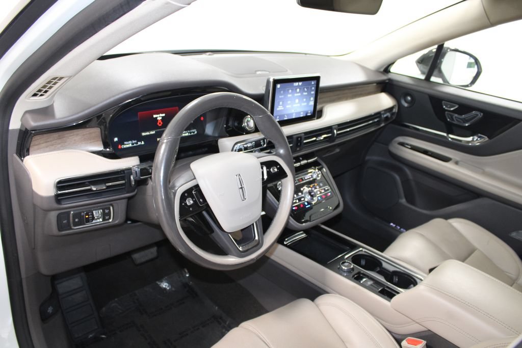 Used 2020 Lincoln Corsair Reserve w/ Equipment Group 202A AWD/4WD image 25