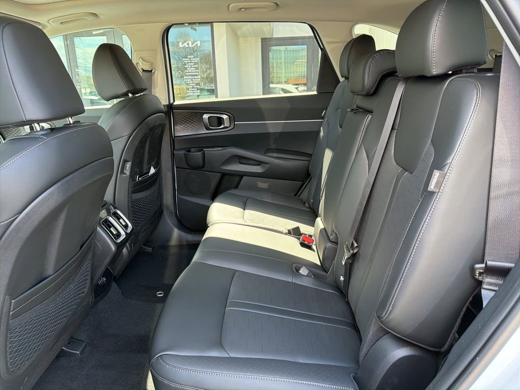 New 2026 Kia Sorento S image 19