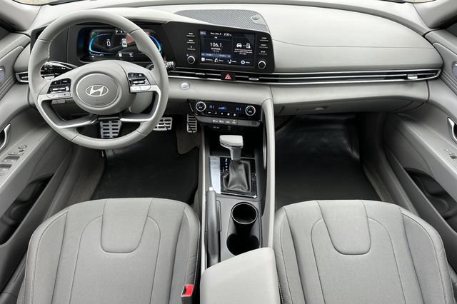 New 2026 Hyundai Elantra Sport image 13