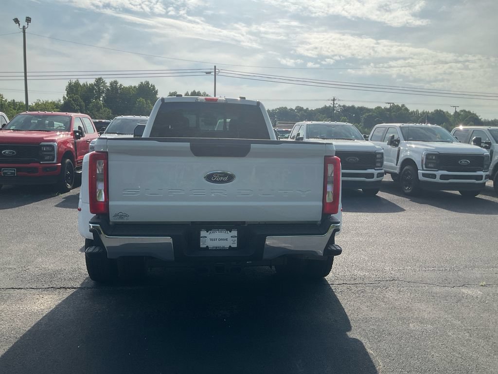 New 2026 Ford F350 XL AWD/4WD image 6