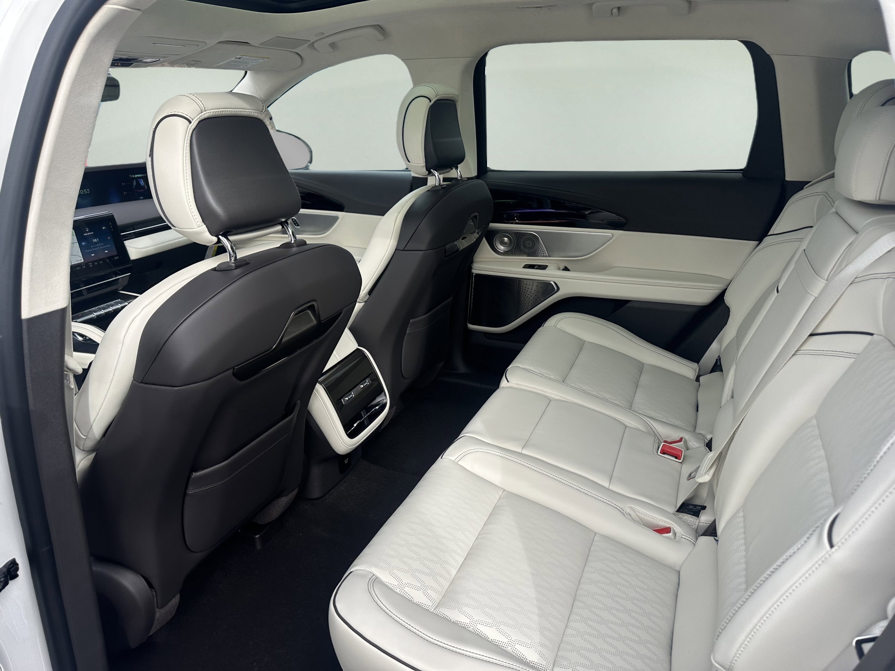 New 2026 Lincoln Nautilus Black Label w/ Jet Appearance Package image 10