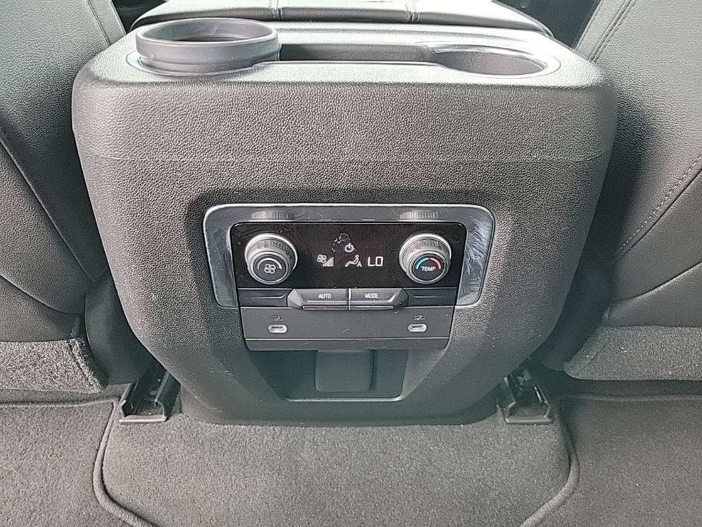 Used 2021 Chevrolet Tahoe LT RWD image 17