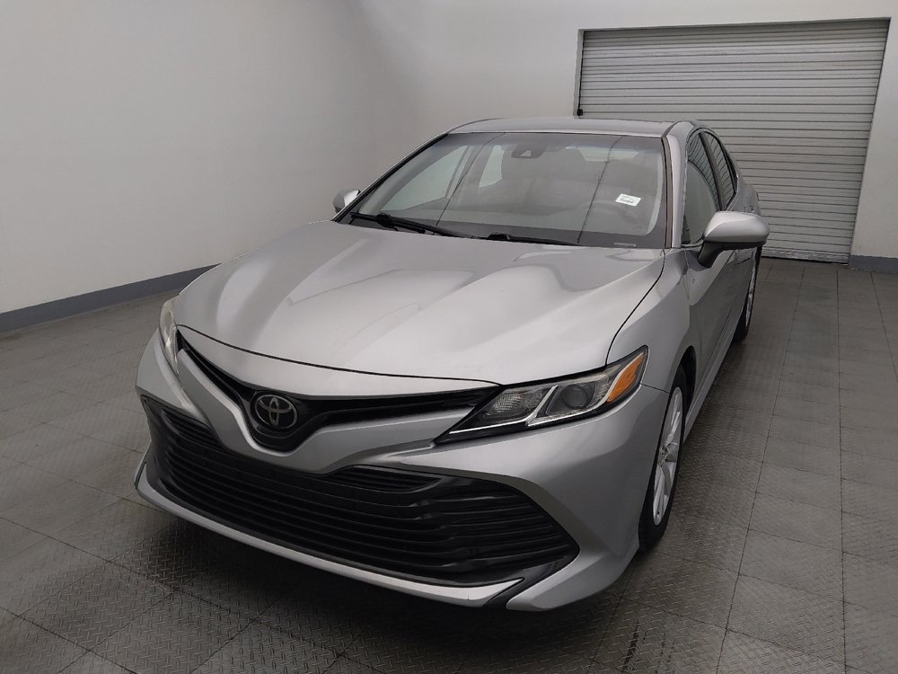 Used 2019 Toyota Camry LE image 15