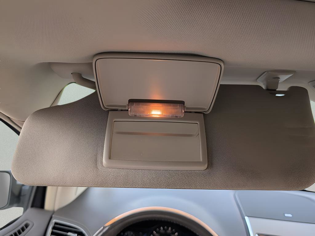 Used 2012 Lincoln MKX AWD image 31