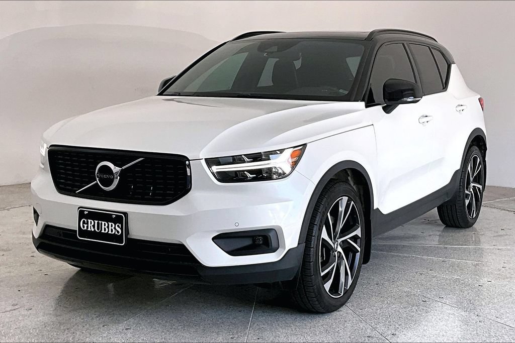 Used 2020 Volvo XC40 T5 R-Design w/ Protection Package Premier AWD/4WD image 12