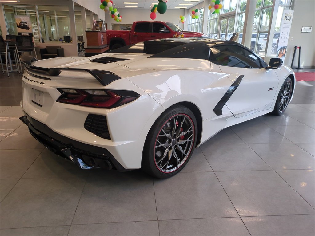 Used 2023 Chevrolet Corvette Stingray w/ Z51 Performance Package image 6