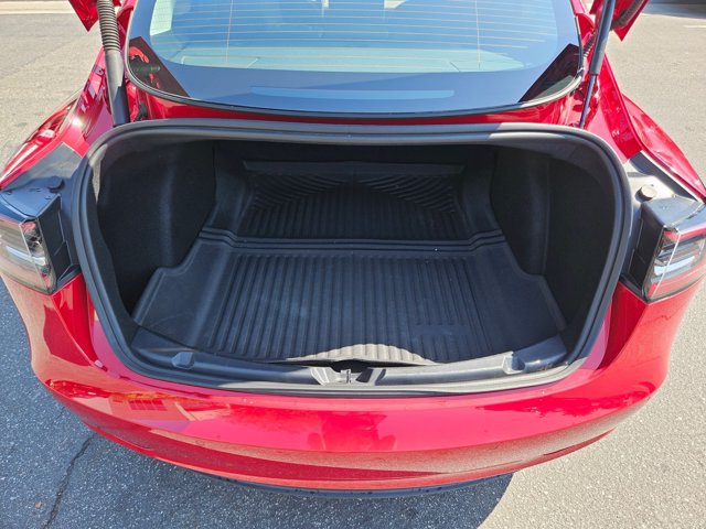 Used 2022 Tesla Model 3 Long Range AWD/4WD image 7
