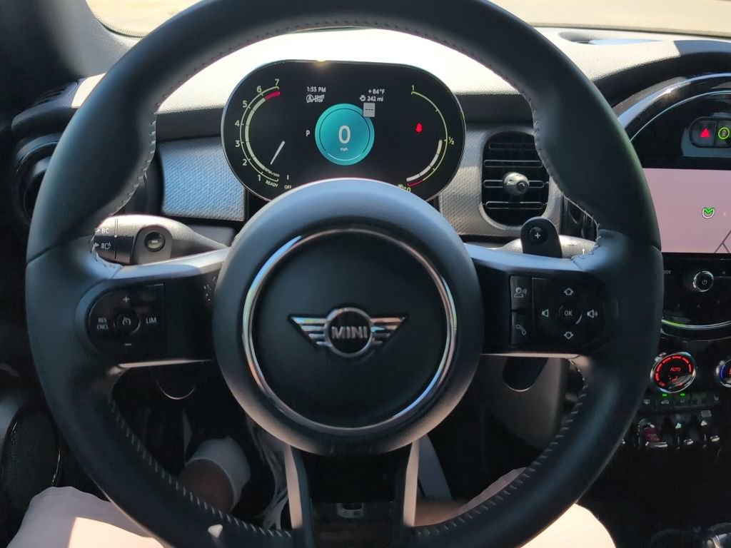 Used 2024 MINI Cooper S image 13