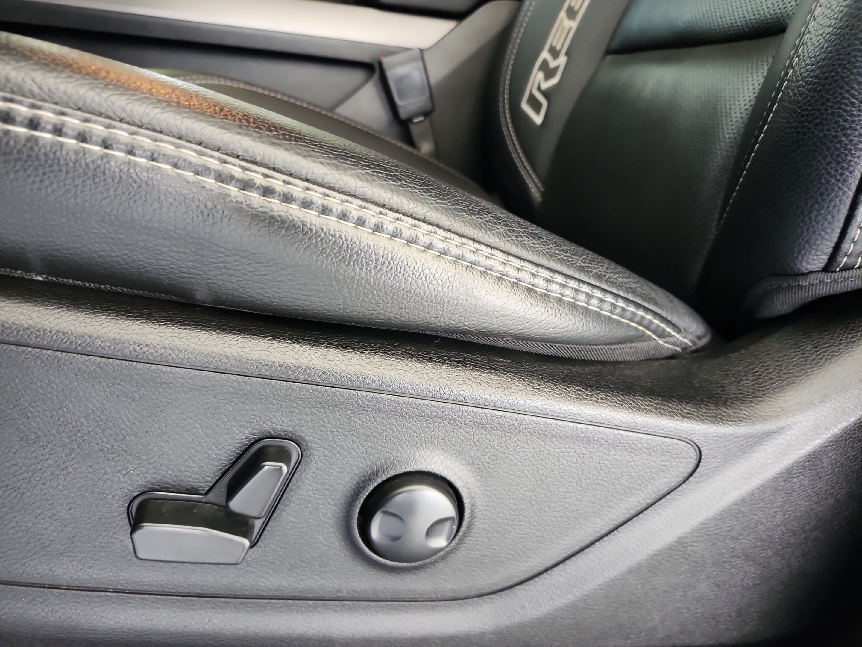 Used 2024 RAM 1500 Rebel w/ Rebel Level 1 Equipment Group AWD/4WD image 15