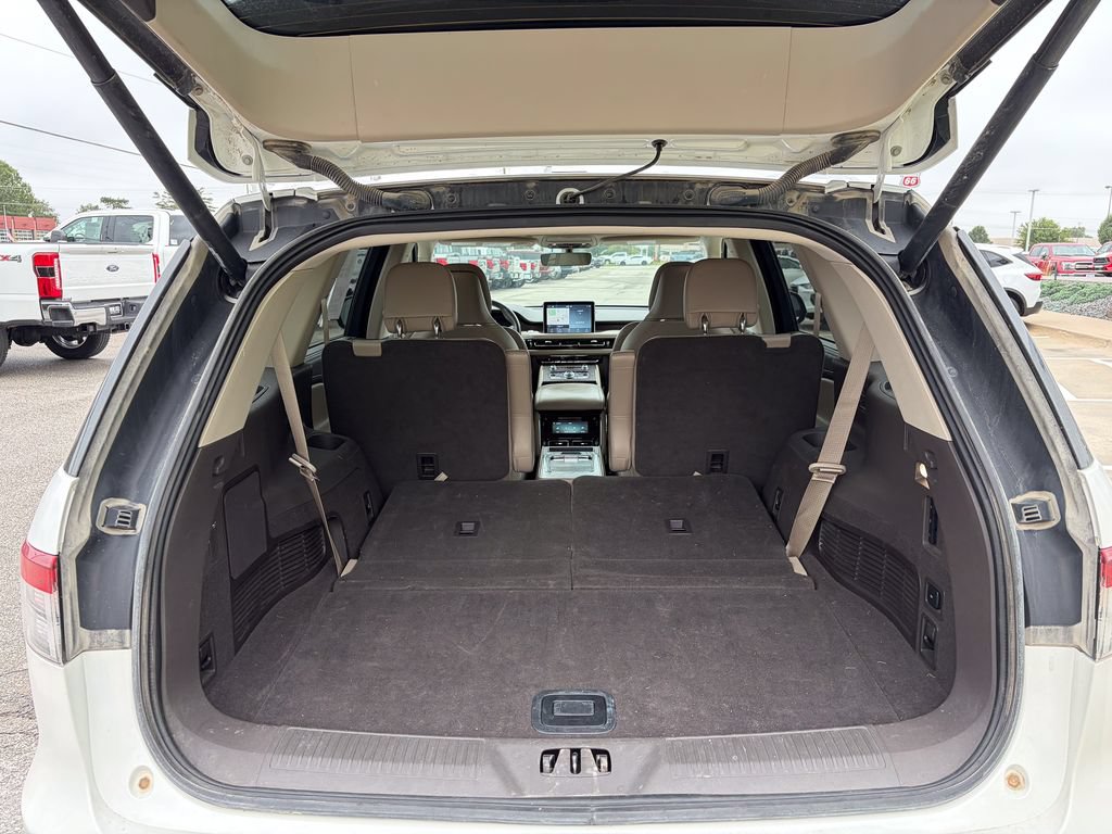 Used 2020 Lincoln Aviator Reserve w/ Equipment Group 202A AWD/4WD image 14