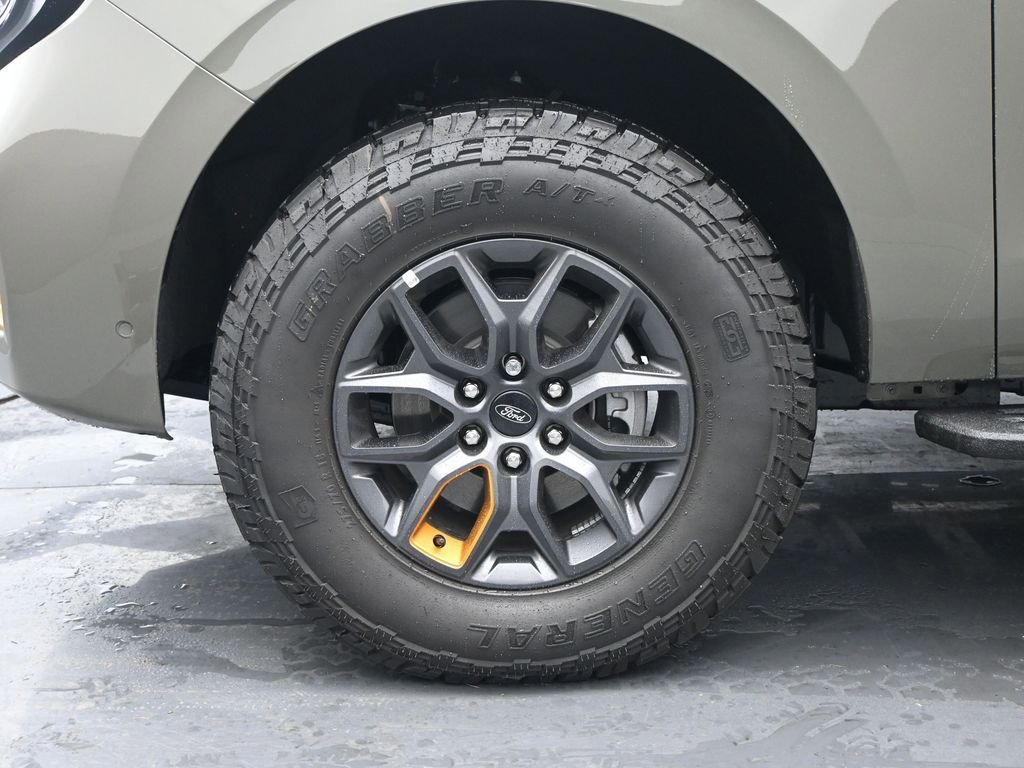 New 2025 Ford Expedition Tremor image 17