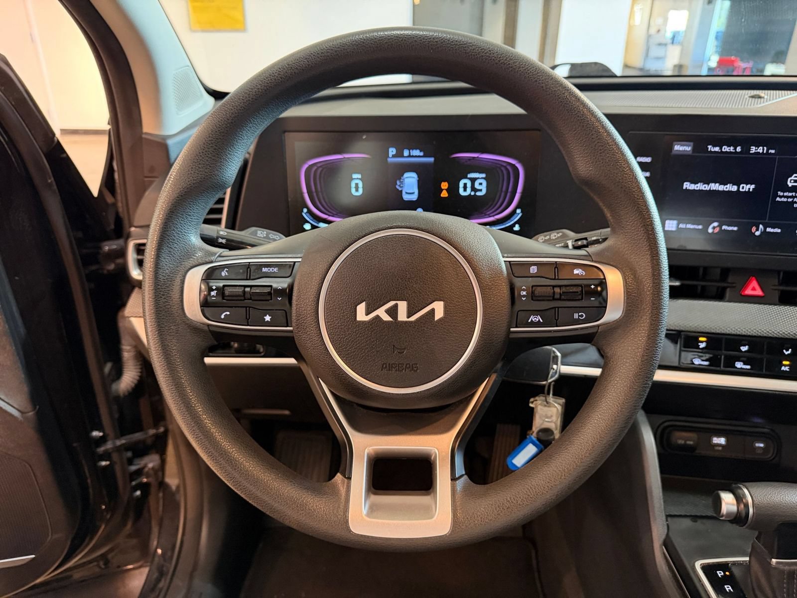 Used 2024 Kia Sportage LX FWD image 27