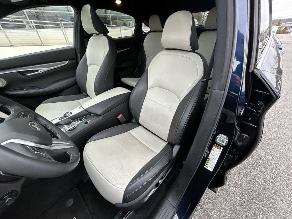 Certified 2022 INFINITI QX55 Essential w/ Proactive Package image 15
