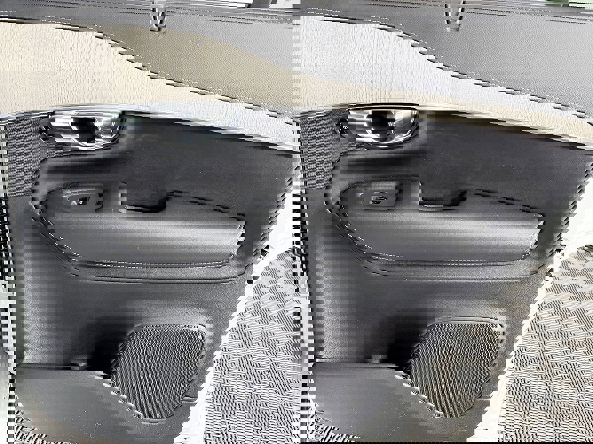 Used 2022 Volvo XC90 T6 Inscription w/ Advanced Package image 41