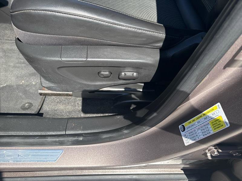 Used 2013 Buick Encore FWD image 9