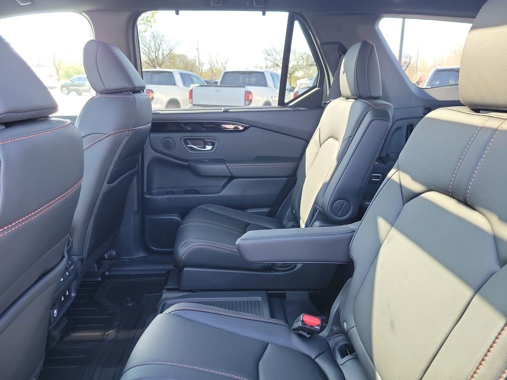 New 2026 Honda Pilot TrailSport image 26