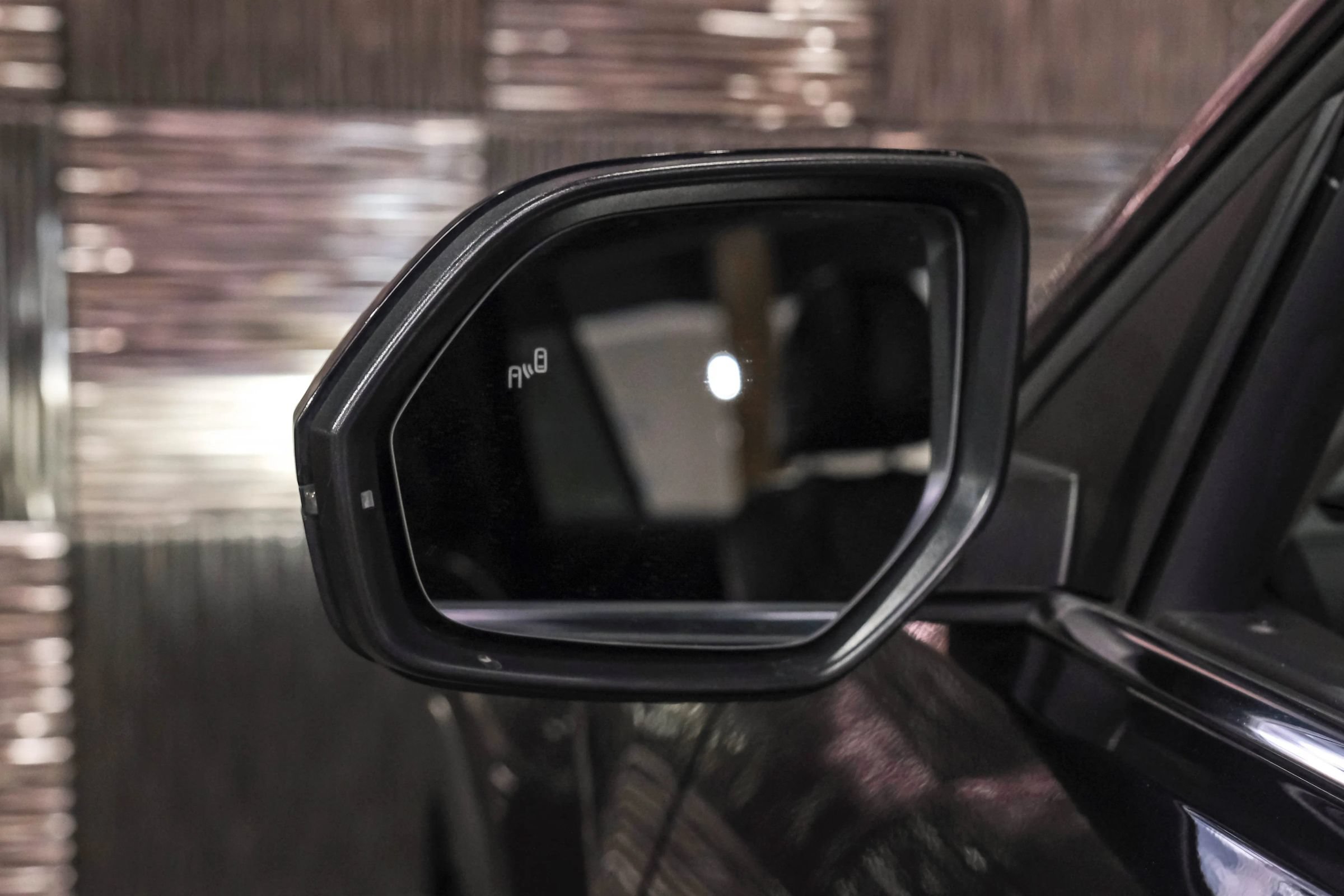 Used 2021 Volkswagen Atlas SEL AWD/4WD image 38