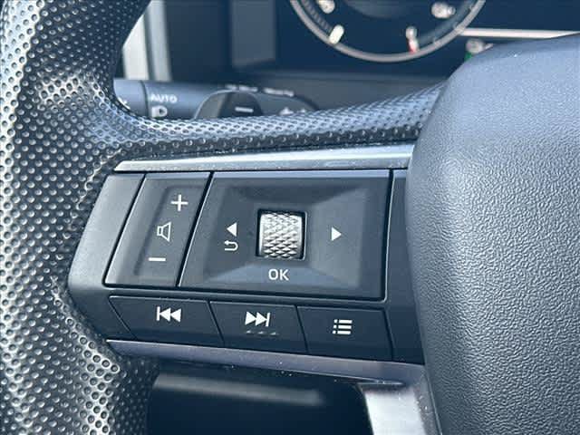 Used 2025 Mitsubishi Outlander ES AWD/4WD image 19