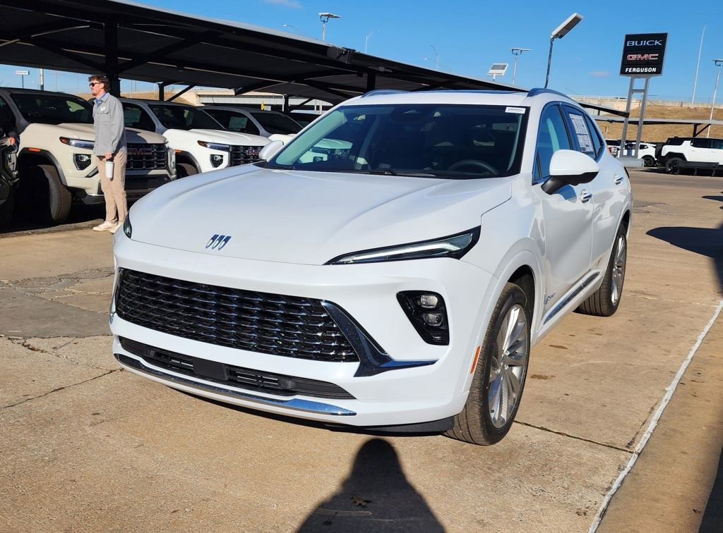 New 2026 Buick Envision Avenir image 8