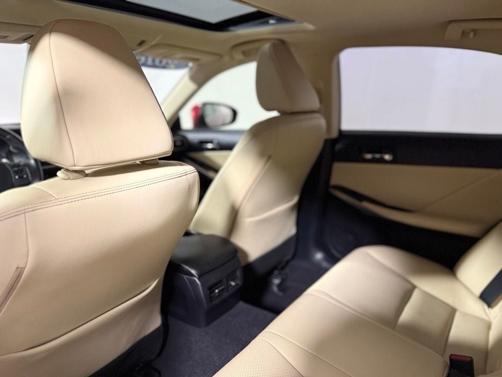 Used 2016 Lexus IS 200t RWD image 24