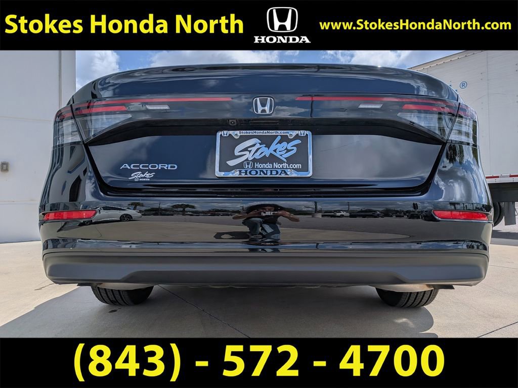 Certified 2025 Honda Accord LX image 5
