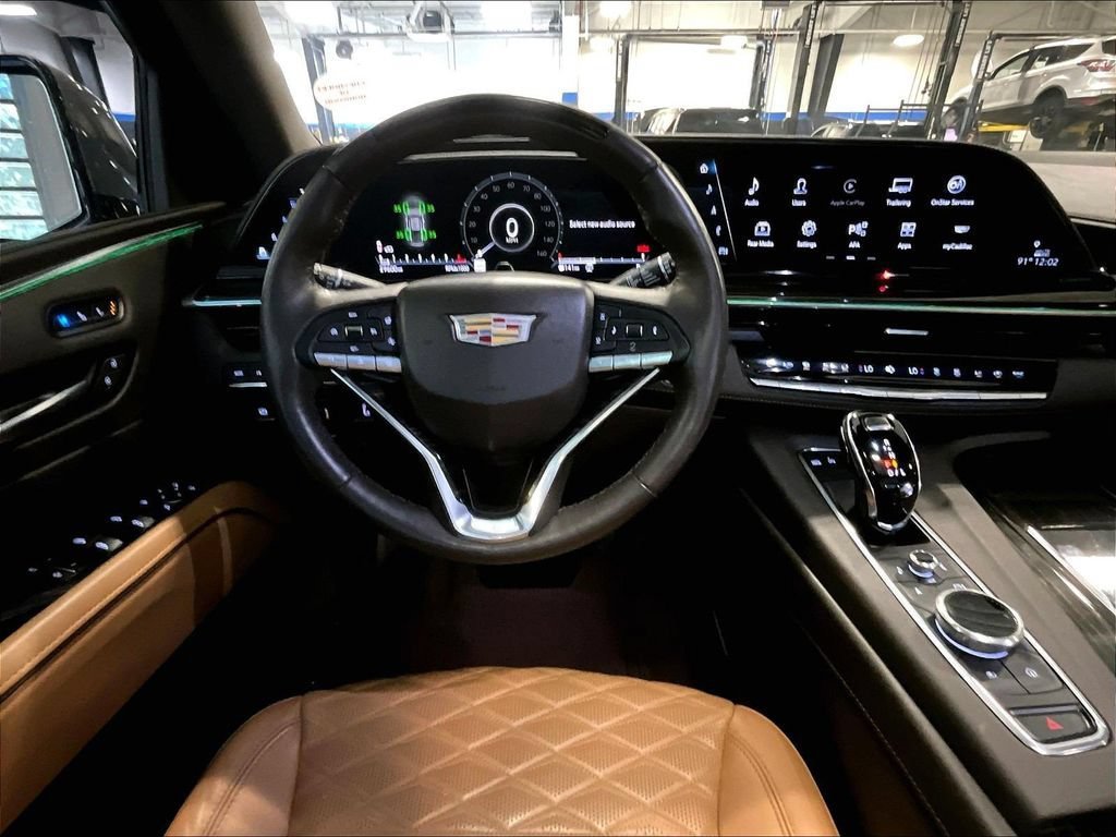Used 2023 Cadillac Escalade Sport w/ LPO, ONYX Package AWD/4WD image 18