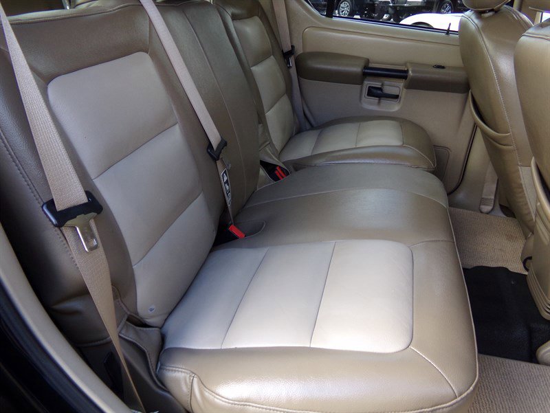 Used 2004 Ford Explorer Sport Trac XLT AWD/4WD image 43