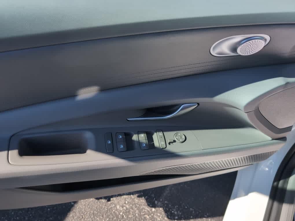 New 2026 Hyundai Elantra SE FWD image 27
