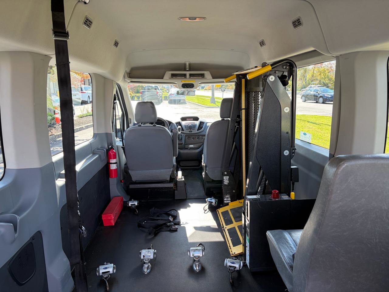 Used 2016 Ford Transit 350 XL RWD image 26