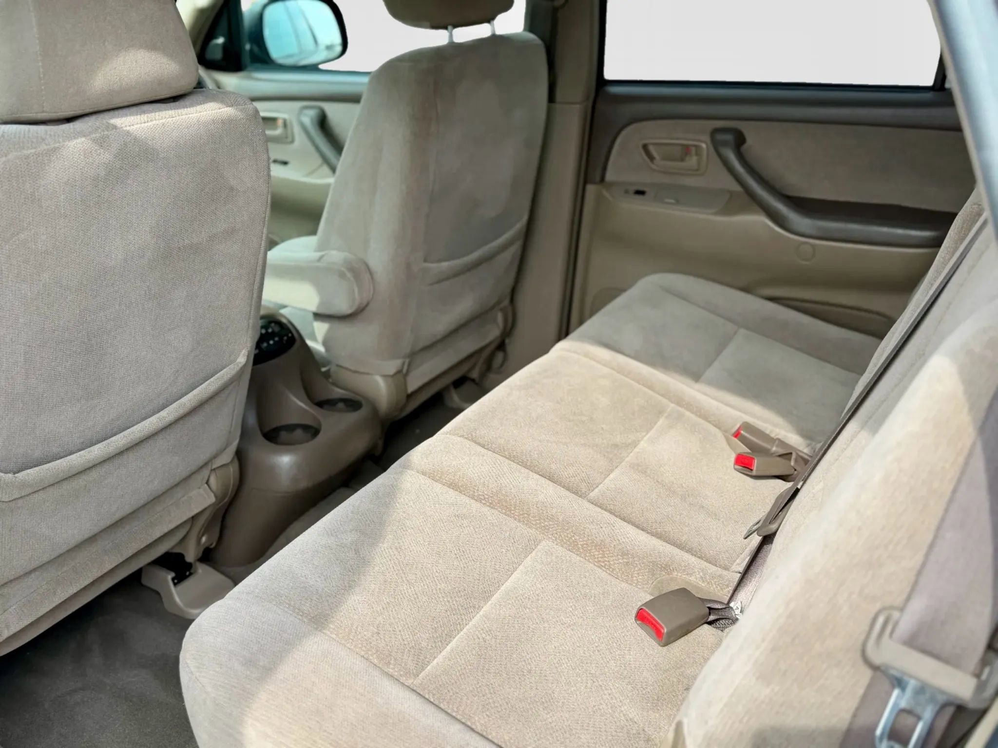 Used 2004 Toyota Sequoia SR5 image 13