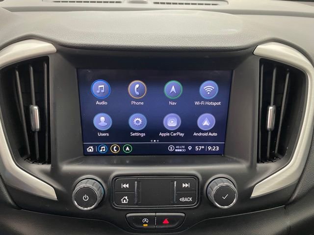 Used 2022 GMC Terrain SLE w/ Driver Convenience Package image 3