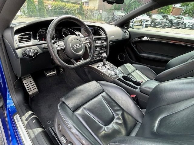Used 2015 Audi RS 5 Coupe w/ Technology Package AWD/4WD image 16