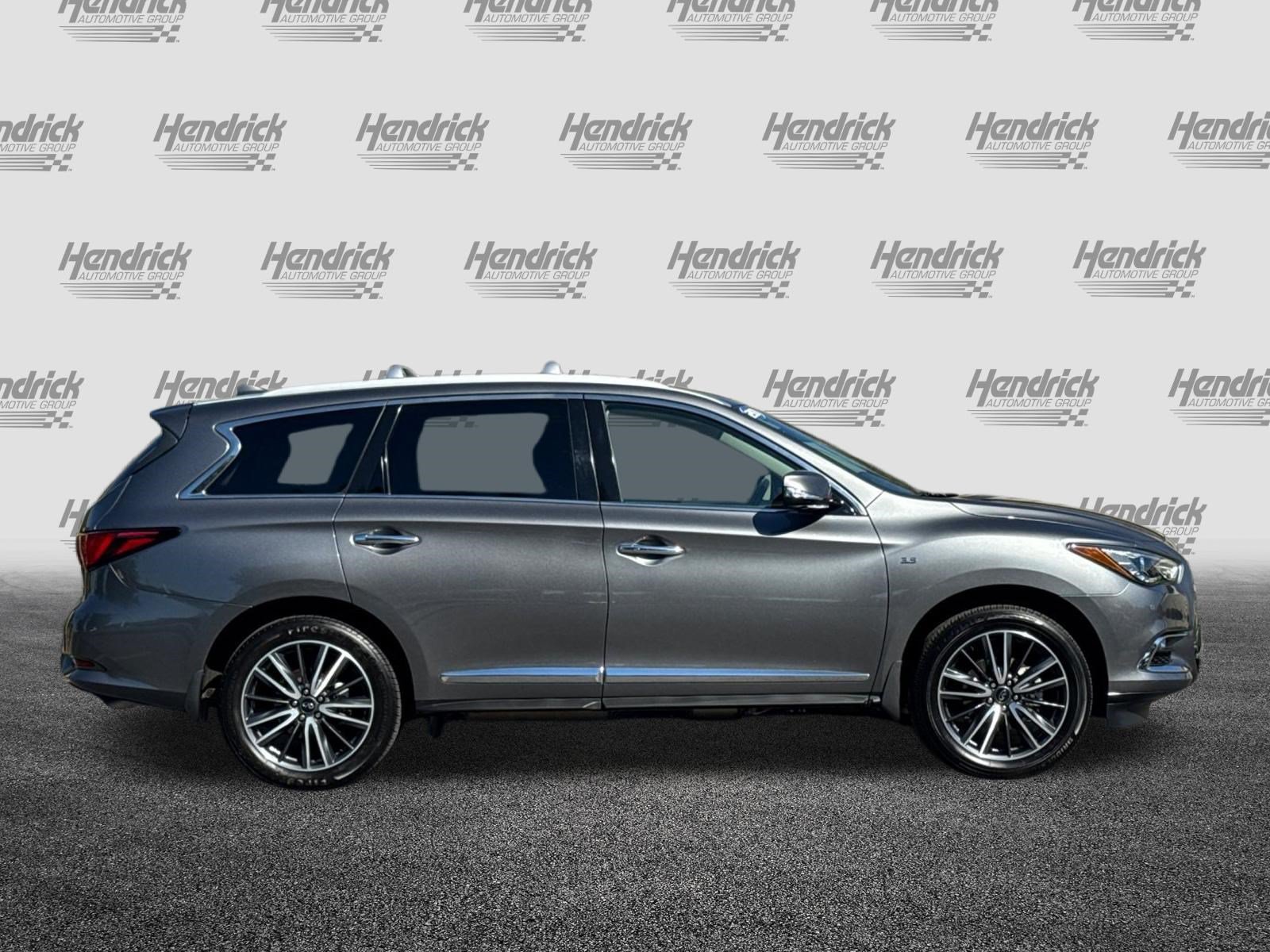 Used 2020 INFINITI QX60 Signature Edition AWD/4WD image 3
