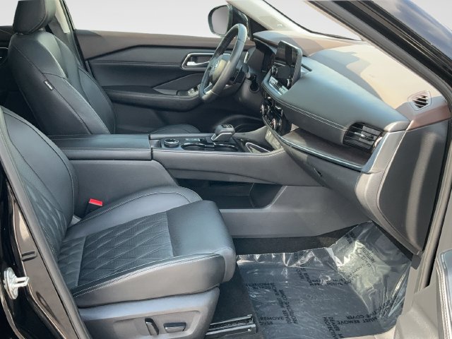 Used 2021 Nissan Rogue Platinum AWD/4WD image 35