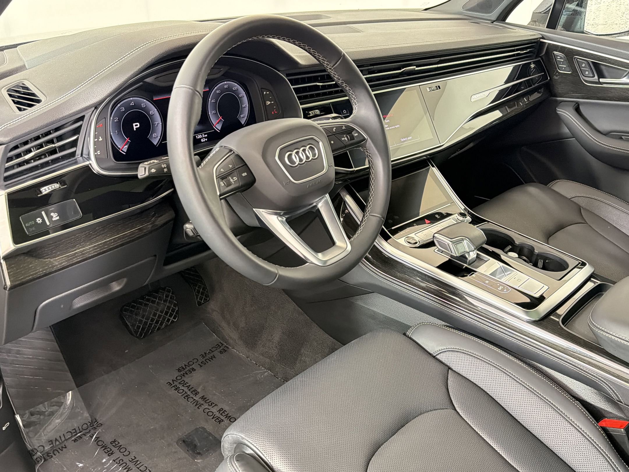 Used 2025 Audi Q7 3.0T Prestige AWD/4WD image 4