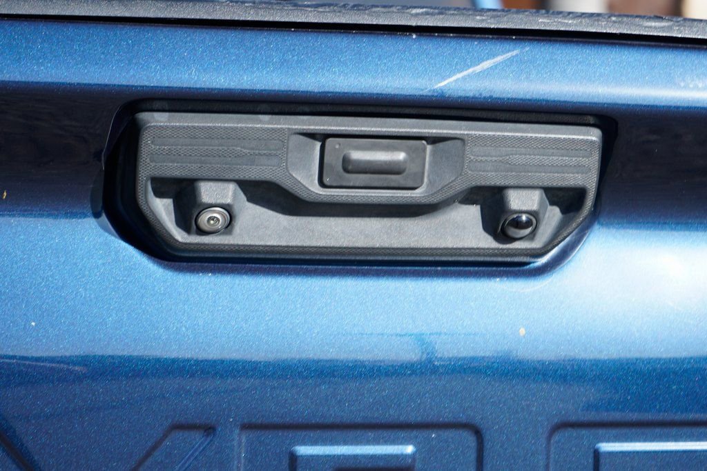 Used 2020 Chevrolet Silverado 2500 LTZ image 48