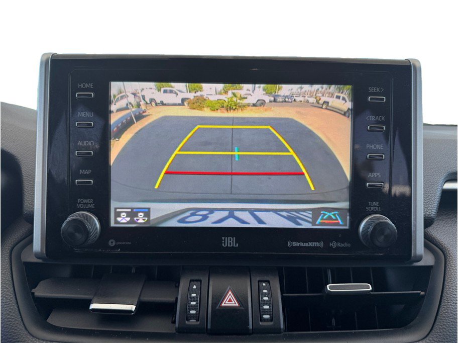 Used 2020 Toyota RAV4 XSE AWD/4WD image 17