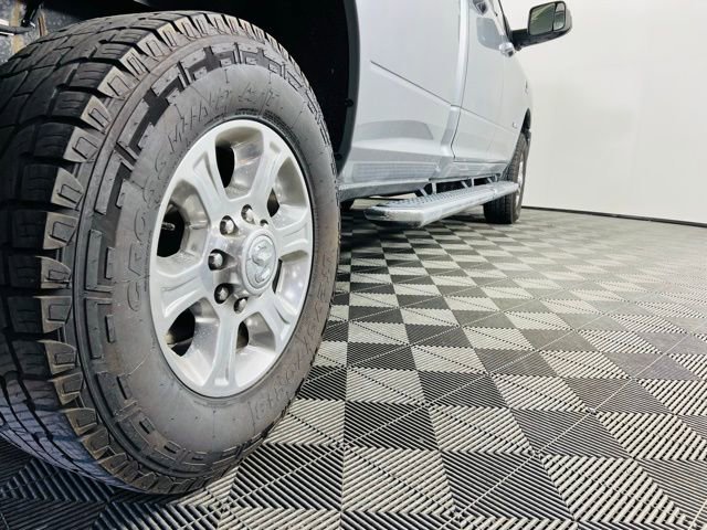 Used 2020 RAM 3500 Big Horn w/ Towing Technology Group AWD/4WD image 8