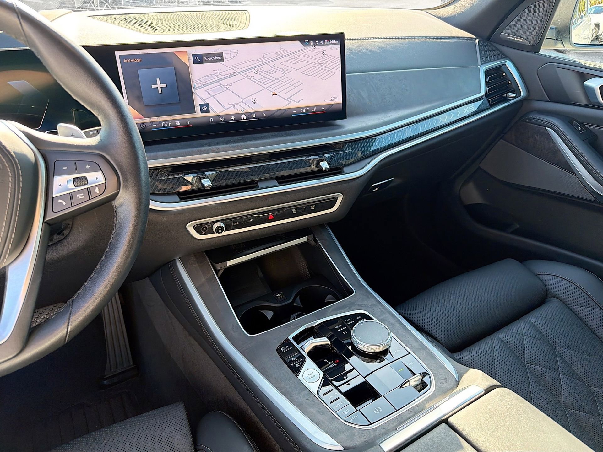 Certified 2025 BMW X5 xDrive50e image 28