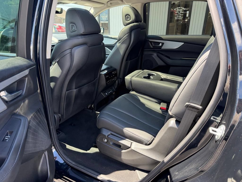 Used 2024 Acura MDX SH-AWD image 18