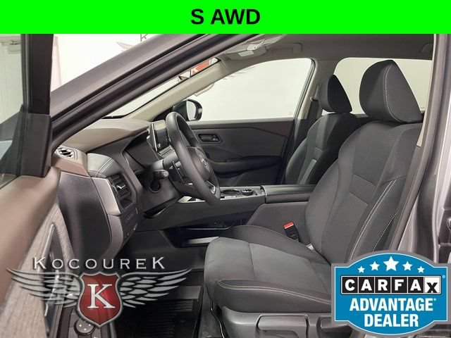 Used 2023 Nissan Rogue S AWD/4WD image 11
