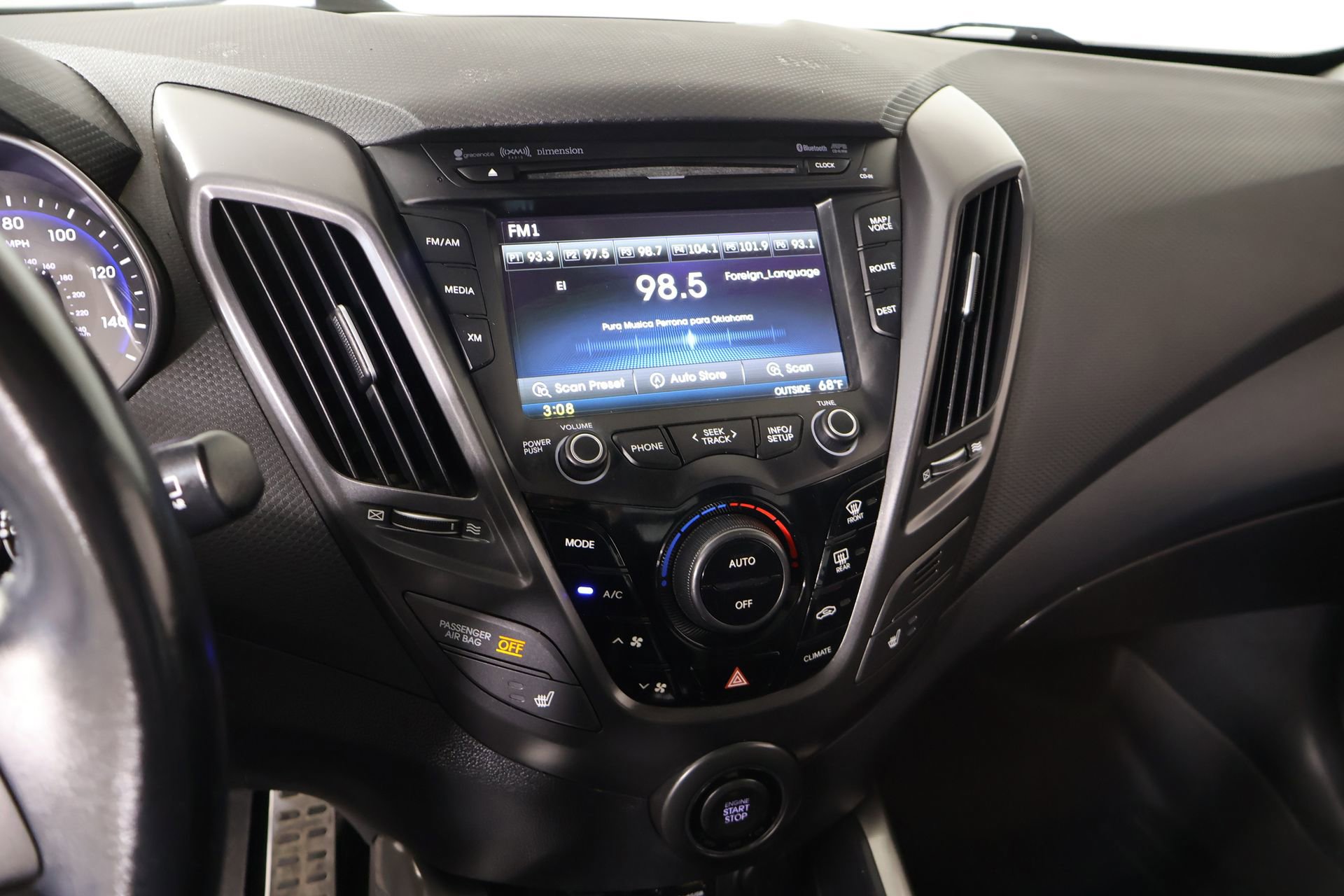 Used 2015 Hyundai Veloster Turbo w/ Option Group 04 image 5