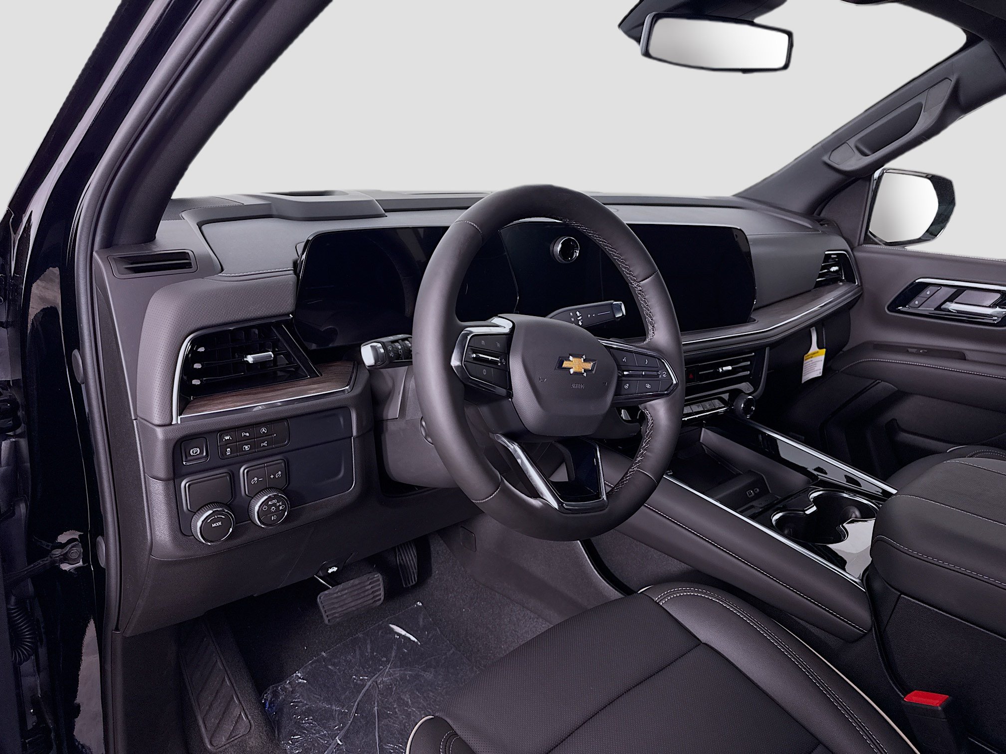New 2026 Chevrolet Suburban Premier RWD image 11