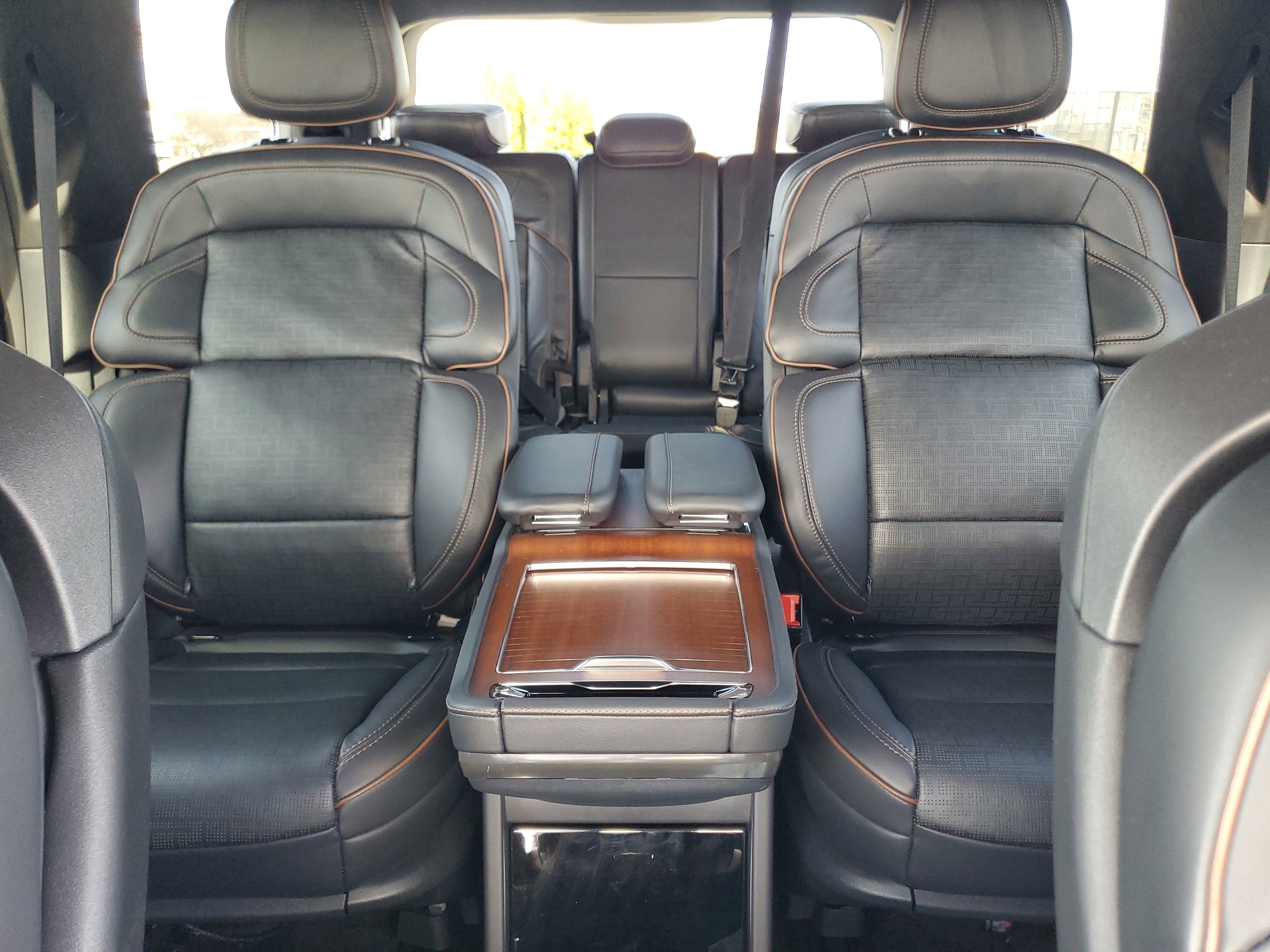 Certified 2025 Lincoln Navigator Black Label AWD/4WD image 21