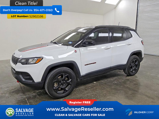 Used 2024 Jeep Compass Trailhawk AWD/4WD image 1