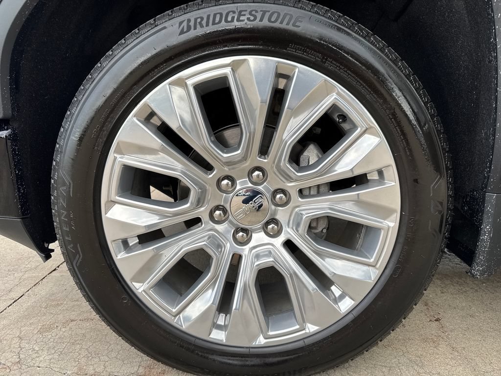 Certified 2022 GMC Sierra 1500 Denali w/ Denali Premium Package AWD/4WD image 15