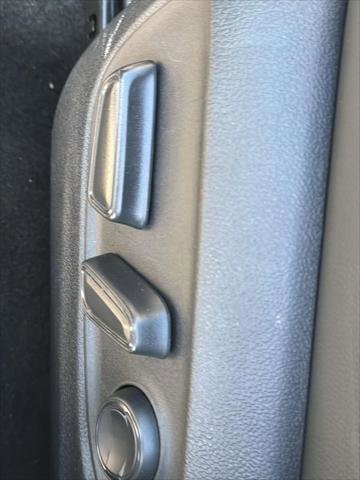 Certified 2025 Toyota Highlander XLE FWD image 26