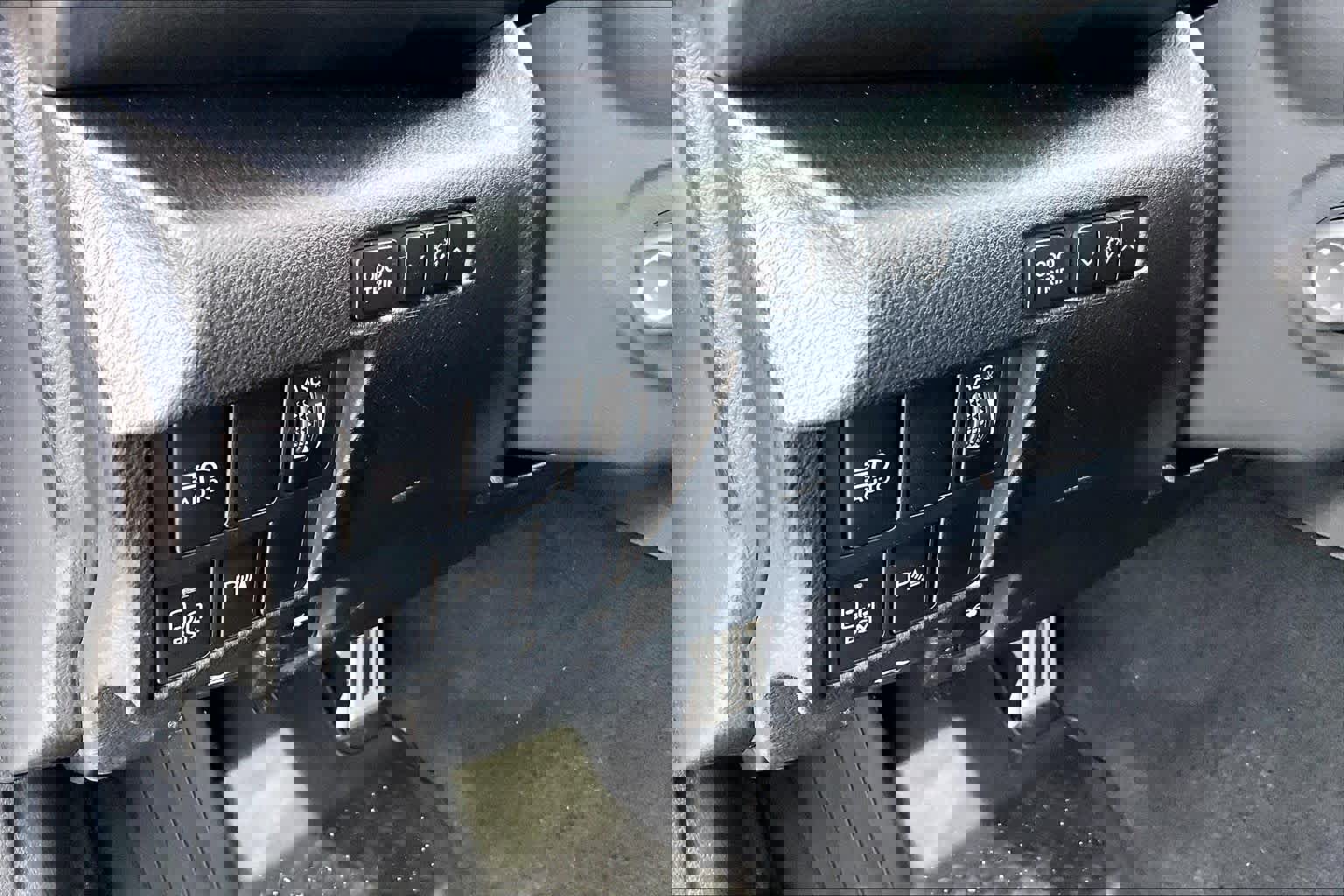 Used 2022 Lexus RC 300 F Sport w/ Accessory Package image 33