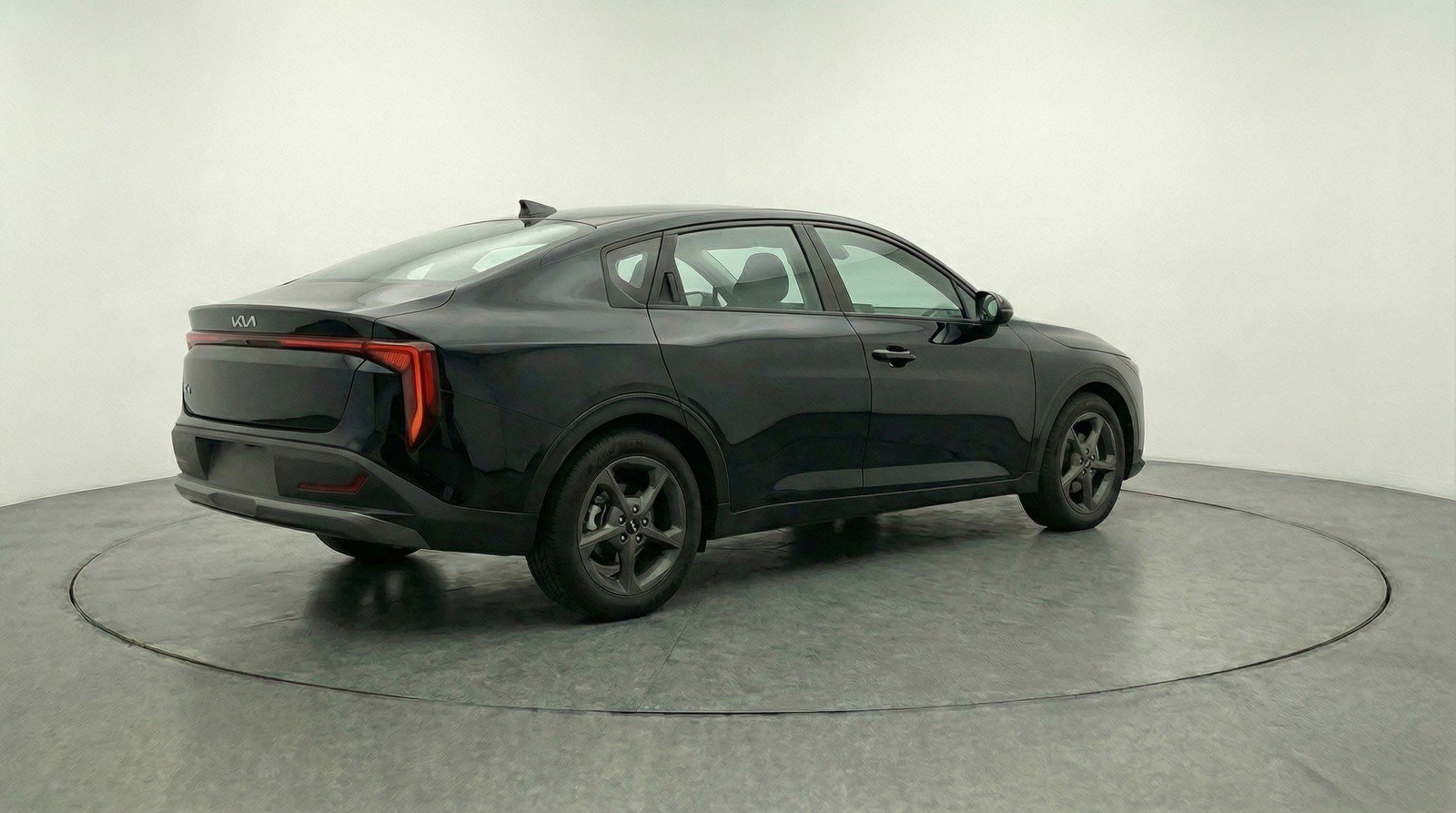 Used 2025 Kia K4 LXS image 9