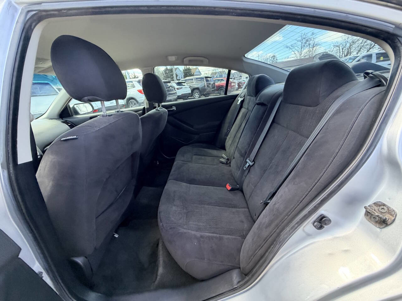 Used 2010 Nissan Altima Hybrid Sedan image 37